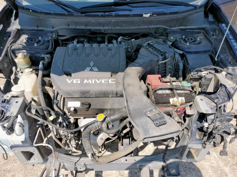 Photo 12 from auction – 2013 MITSUBISHI OUTLANDER with VIN JA4JT5AX9DU011589