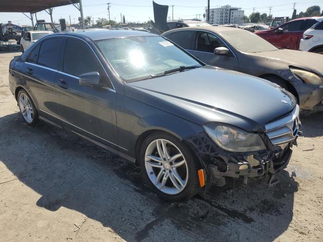 Photo 4 from auction – 2013 MERZ C 250 with VIN WDDGF4HB3DA863066