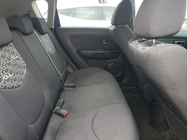 Photo 11 from auction – 2010 KIA SOUL + with VIN KNDJT2A28A7115431