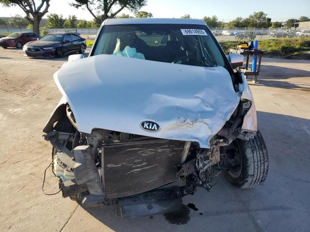 Photo 5 from auction – 2013 KIA SOUL with VIN KNDJT2A53D7498337