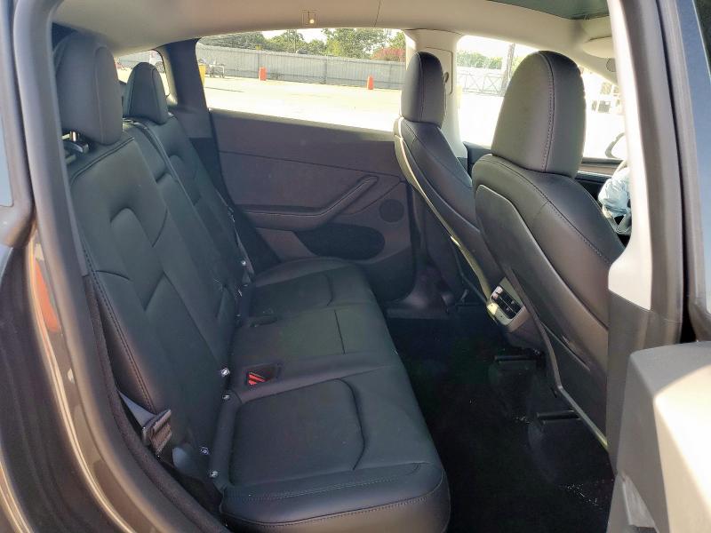 Photo 10 from auction – 2025 TESLA MODEL Y with VIN 7SAYGDED7SA375924