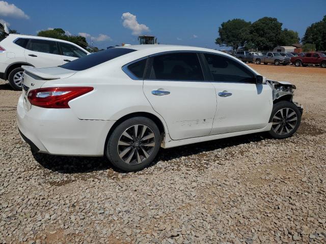 Photo 3 from auction – 2017 NISSAN ALTIMA 2.5 with VIN 1N4AL3AP9HC156580