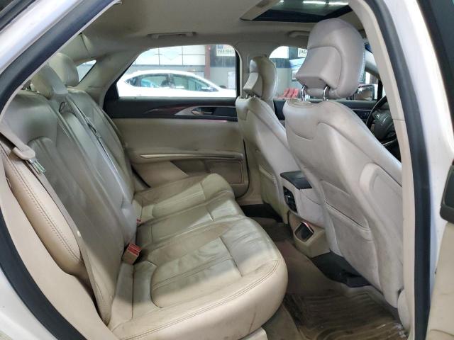 Photo 10 from auction – 2016 LINCOLN MKZ with VIN 3LN6L2J96GR621999