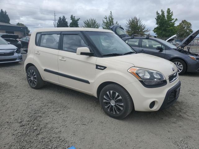 Photo 4 from auction – 2013 KIA SOUL with VIN KNDJT2A57D7755645