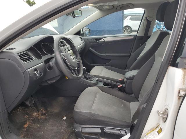 Photo 7 from auction – 2017 VOLKSWAGEN JETTA S with VIN 3VW2B7AJ7HM228165