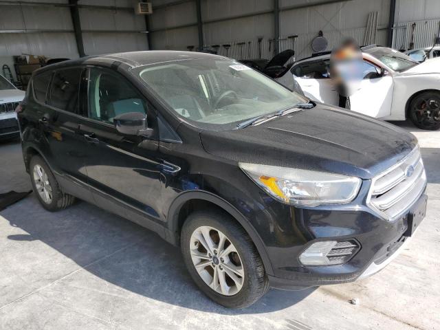 Photo 4 from auction – 2017 FORD ESCAPE SE with VIN 1FMCU0GD6HUC35495