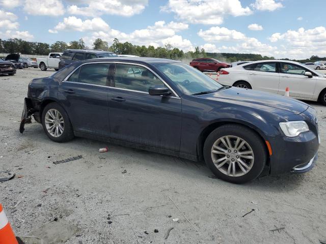 Photo 4 from auction – 2016 CHRYSLER 300 with VIN 2C3CCAAG5GH313528