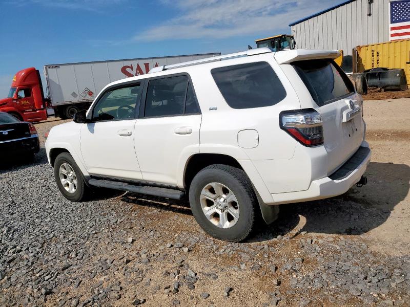 Photo 2 from auction – 2017 TOYOTA 4RUNNER SR with VIN JTEBU5JR0H5477562