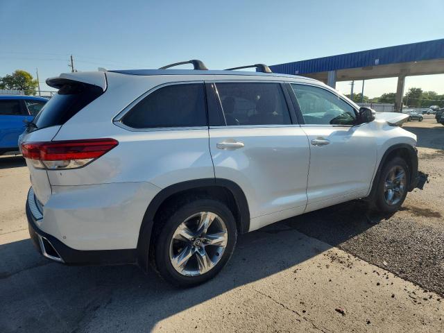 Photo 3 from auction – 2018 TOYOTA HIGHLANDER with VIN 5TDDZRFH7JS834984