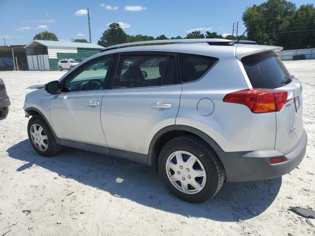 Photo 2 from auction – 2015 TOYOTA RAV4 LE with VIN 2T3ZFREV7FW231707