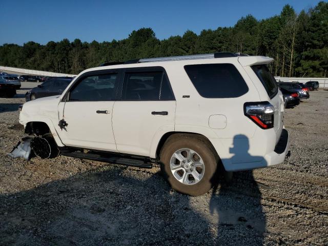 Photo 2 from auction – 2019 TOYOTA 4RUNNER SR with VIN JTEBU5JR4K5720278
