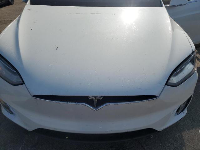 Photo 12 from auction – 2016 TESLA MODEL X with VIN 5YJXCBE22GF008219