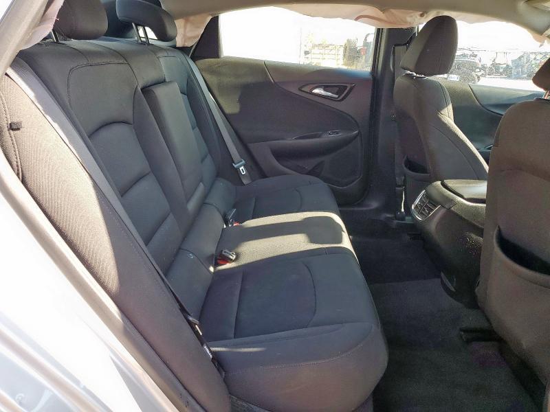 Photo 10 from auction – 2020 CHEVROLET MALIBU LT with VIN 1G1ZD5ST7LF070525