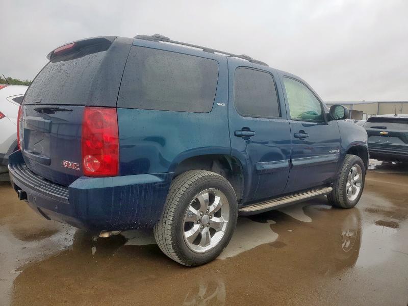 Photo 3 from auction – 2007 GMC YUKON with VIN 1GKFC130X7R335103