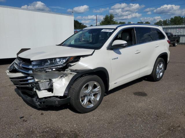 TOYOTA HIGHLANDER 2017 with VIN 5TDDGRFH3HS035753 - Photo from auction