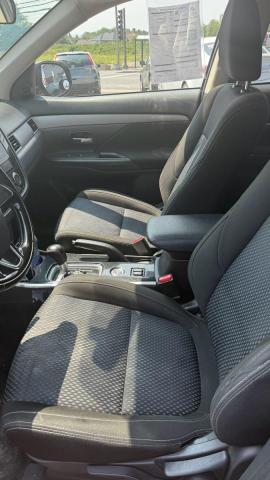 Photo 5 from auction – 2018 MITSUBISHI OUTLANDER with VIN JA4AZ2A35JZ607887