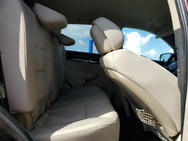 Photo 11 from auction – 2011 KIA SORENTO BASE with VIN 5XYKT3A11BG132500