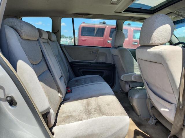 Photo 11 from auction – 2002 TOYOTA HIGHLANDER with VIN JTEGF21A920071390