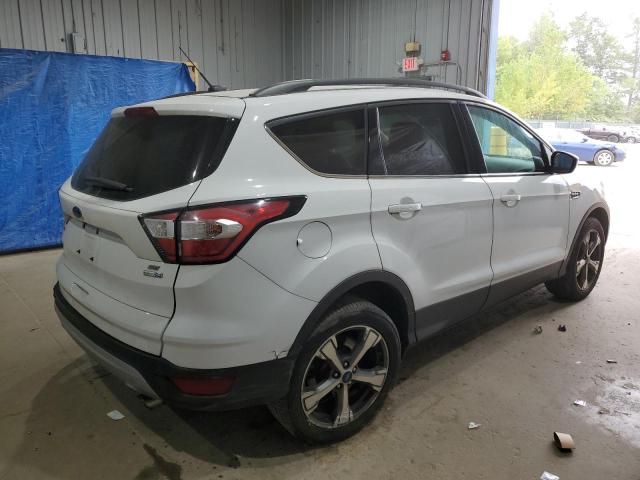 Photo 3 from auction – 2017 FORD ESCAPE SE with VIN 1FMCU9GD5HUD14046