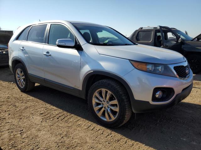 Photo 4 from auction – 2011 KIA SORENTO EX with VIN 5XYKUDA11BG015258