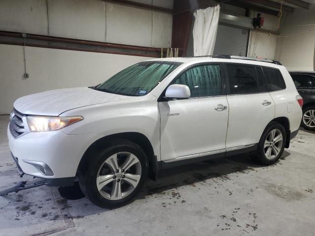 TOYOTA HIGHLANDER 2013 с VIN 5TDDK3EH2DS208816 - Фото с аукциона