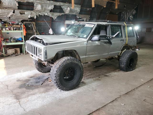 JEEP CHEROKEE S 2000 with VIN 1J4FF48S0YL173205 - Photo from auction