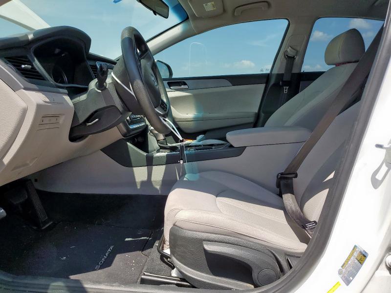 Photo 7 from auction – 2018 HYUNDAI SONATA SE with VIN 5NPE24AF8JH609075