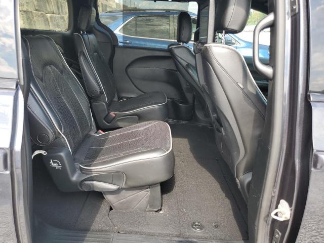 Photo 11 from auction – 2019 CHRYSLER PACIFICA LIMITED with VIN 2C4RC1GG0KR590099