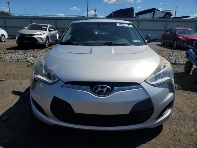 Zdjęcie 5 z aukcji – 2014 HYUNDAI VELOSTER z VIN KMHTC6AD9EU199795