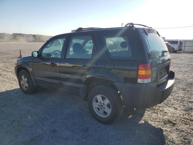 Photo 2 from auction – 2005 FORD ESCAPE XLS with VIN 1FMYU02Z65KD52672