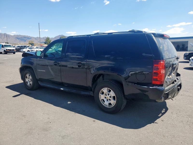 Photo 2 from auction – 2011 CHEVROLET SUBURBAN C1500 LS with VIN 1GNSCHE02BR397286