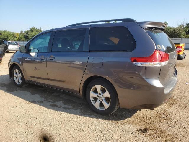 Photo 2 from auction – 2011 TOYOTA SIENNA LE with VIN 5TDKK3DC2BS101095