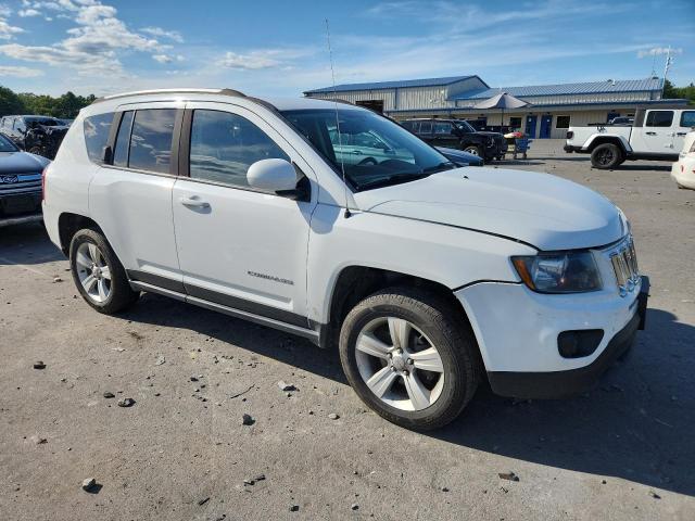 Photo 4 from auction – 2016 JEEP COMPASS LATITUDE with VIN 1C4NJDEB3GD544550
