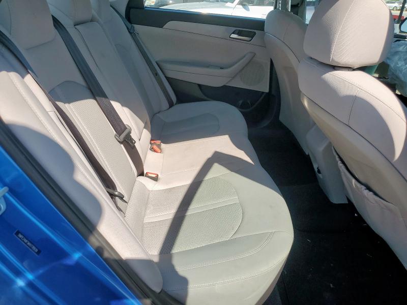 Photo 10 from auction – 2019 HYUNDAI SONATA SE with VIN 5NPE24AF5KH778939