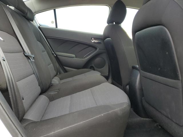 Photo 10 from auction – 2017 KIA FORTE LX with VIN 3KPFL4A74HE145081