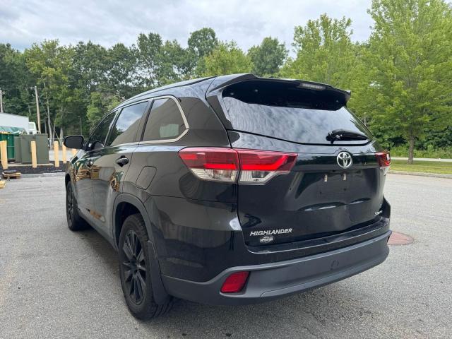 Photo 3 from auction – 2019 TOYOTA HIGHLANDER with VIN 5TDJZRFH9KS626111
