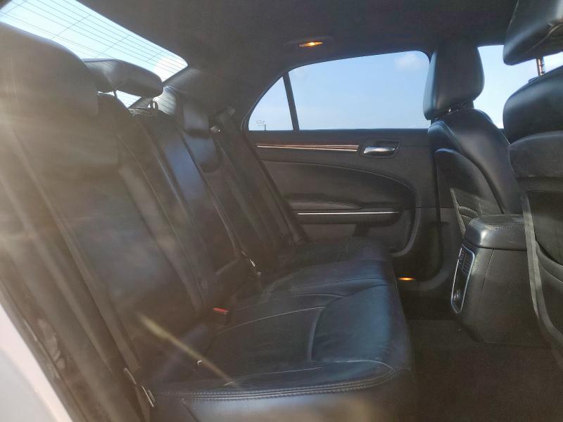 Photo 10 from auction – 2014 CHRYSLER 300 with VIN 2C3CCAAG7EH206932