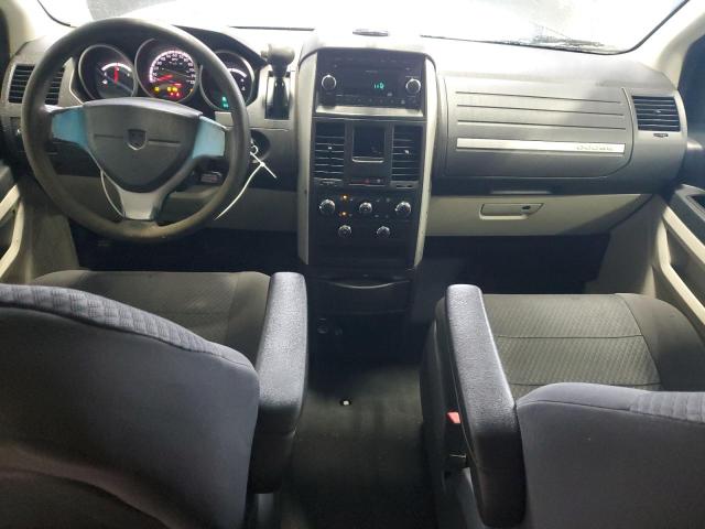 Photo 8 from auction – 2010 DODGE GRAND CARA with VIN 2D4RN4DE4AR384302