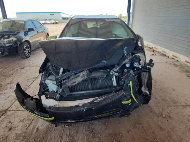 Photo 5 from auction – 2016 TOYOTA PRIUS C with VIN JTDKDTB39G1120924