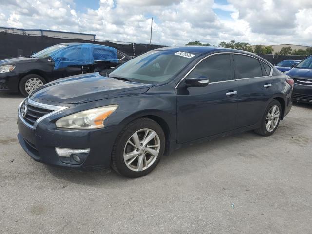 NISSAN ALTIMA 2.5 2014 with VIN 1N4AL3AP0EC153112 - Photo from auction