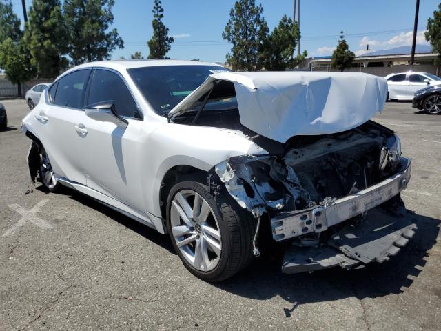 Photo 4 from auction – 2021 LEXUS IS 300 with VIN JTHC81F28M5046574