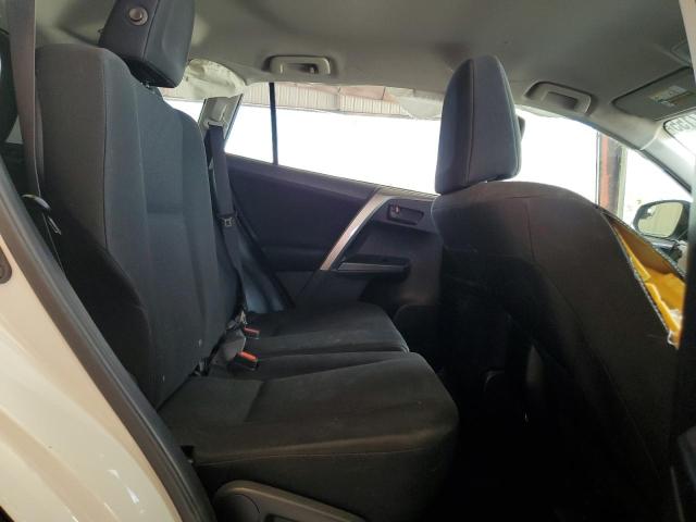 Photo 11 from auction – 2017 TOYOTA RAV4 LE with VIN JTMZFREV4HJ121098