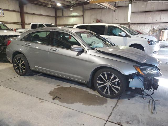 Photo 4 from auction – 2014 CHRYSLER 200 TOURIN with VIN 1C3CCBBG5EN153529