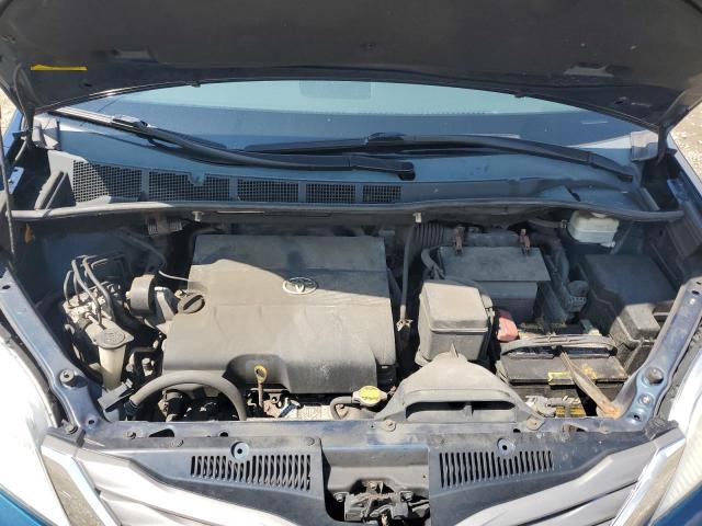 Photo 12 from auction – 2011 TOYOTA SIENNA XLE with VIN 5TDYK3DCXBS137952