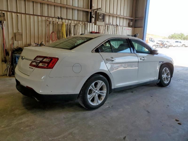 Photo 3 from auction – 2016 FORD TAURUS SE with VIN 1FAHP2D85GG136304