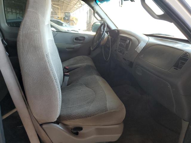 Photo 10 from auction – 2000 FORD F150 with VIN 1FTRX17W0YKA76241