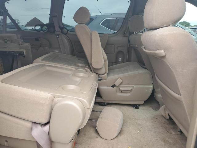 Photo 11 from auction – 2002 TOYOTA SIENNA LE with VIN 4T3ZF13C52U447035