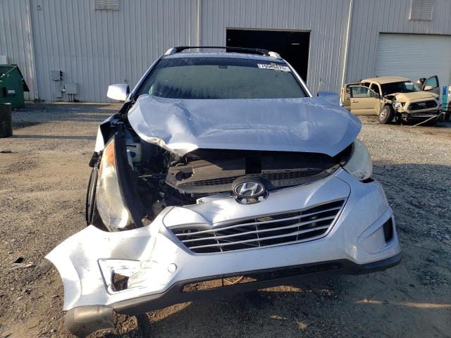 Photo 5 from auction – 2011 HYUNDAI TUCSON GLS with VIN KM8JU3AC3BU210957