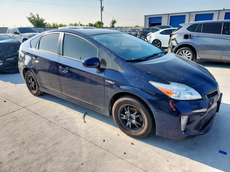 Photo 4 from auction – 2015 TOYOTA PRIUS with VIN JTDKN3DU1F0448653