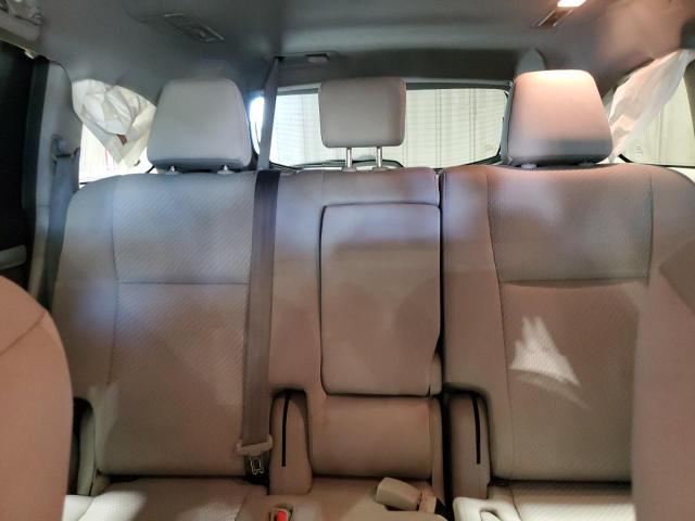 Photo 10 from auction – 2018 TOYOTA HIGHLANDER with VIN 5TDBZRFH3JS881503